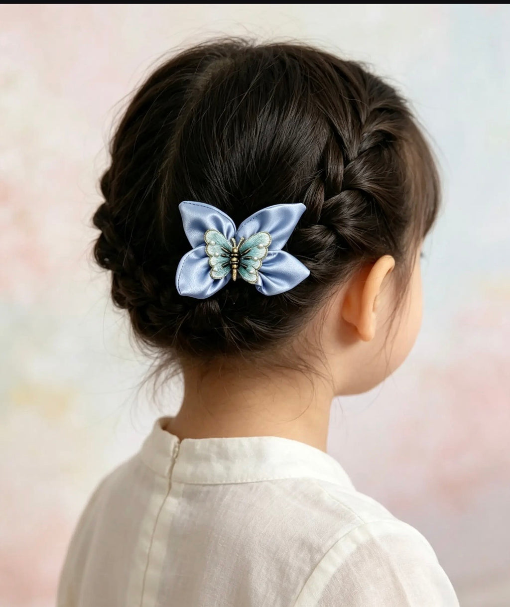 ZENORI Little Butterfly Bow Clip — Periwinkle