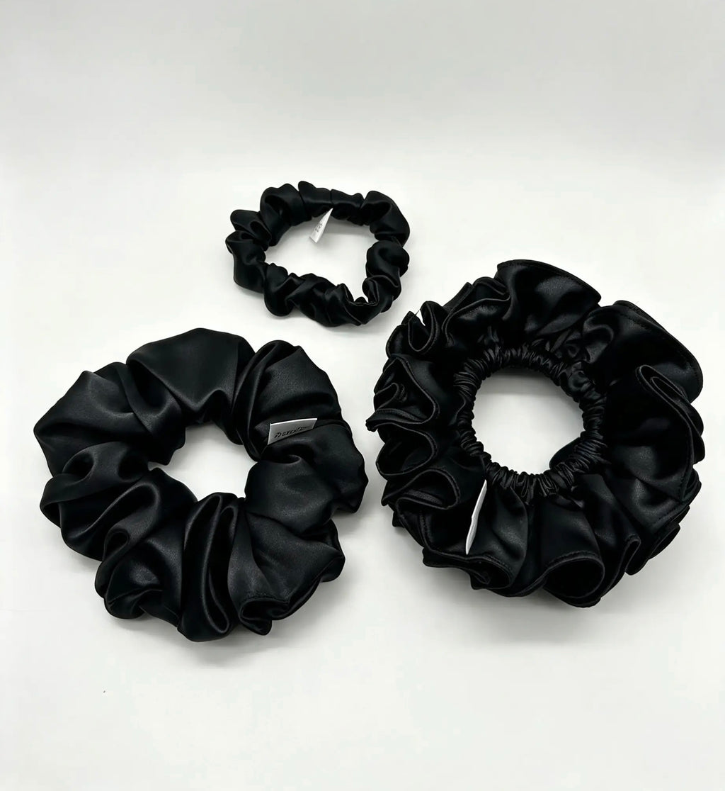 The 3-Piece Black Deluxe Ruffle Set