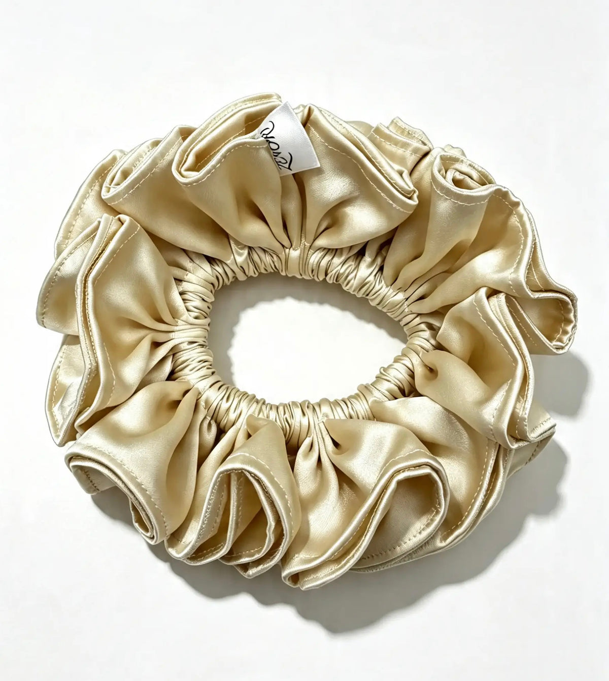 The Ruffle Silk Scrunchie Champagne Ivory - ZENORI mulberry silk ruffle scrunchie